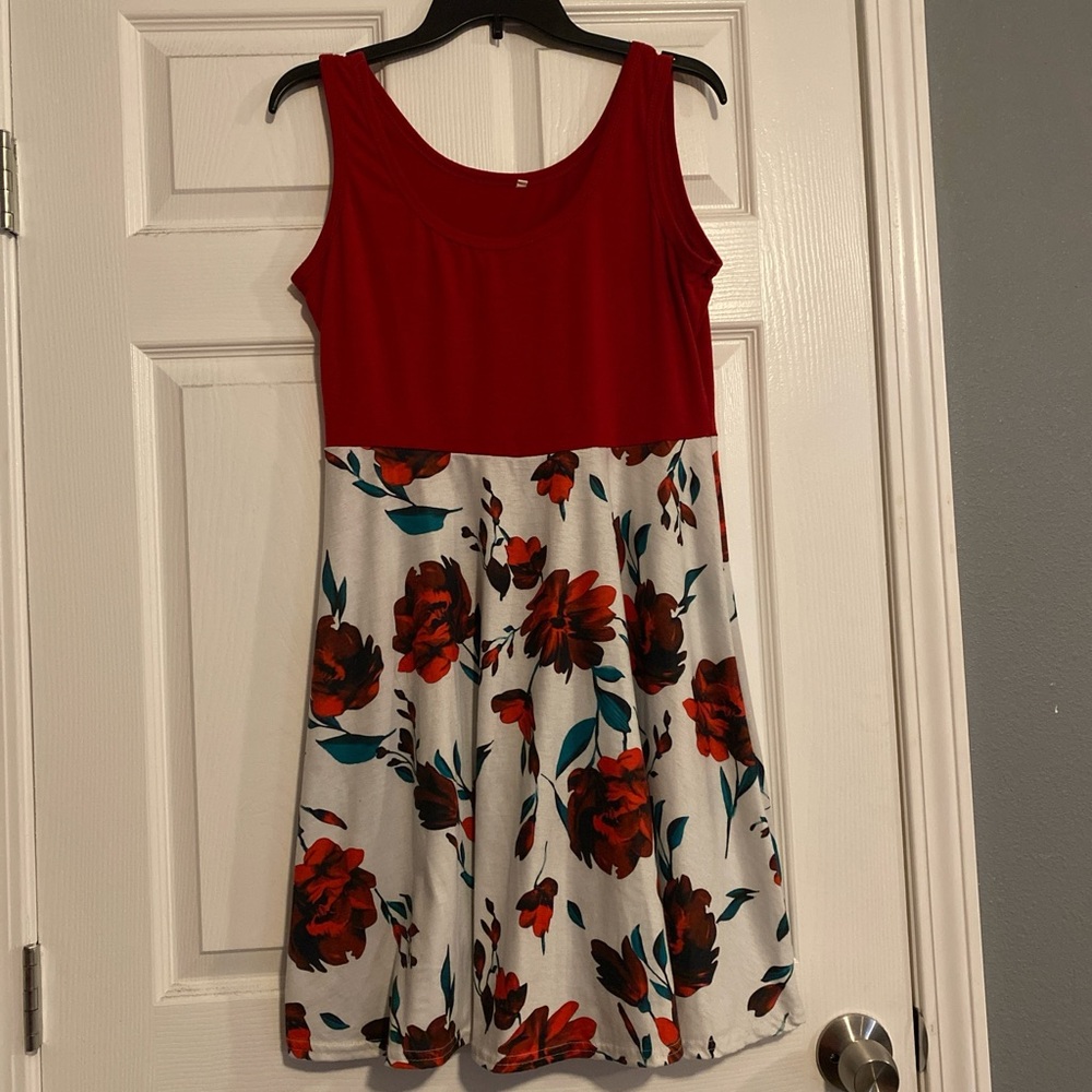 Floral Red and White Sleeveless Dress